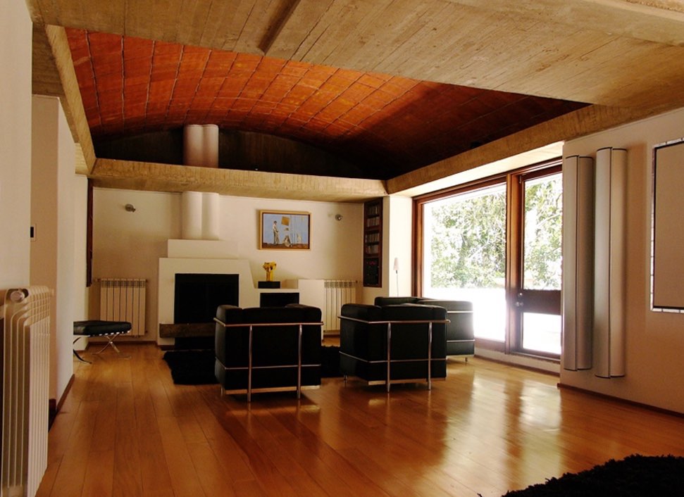 Living Room   Living Room